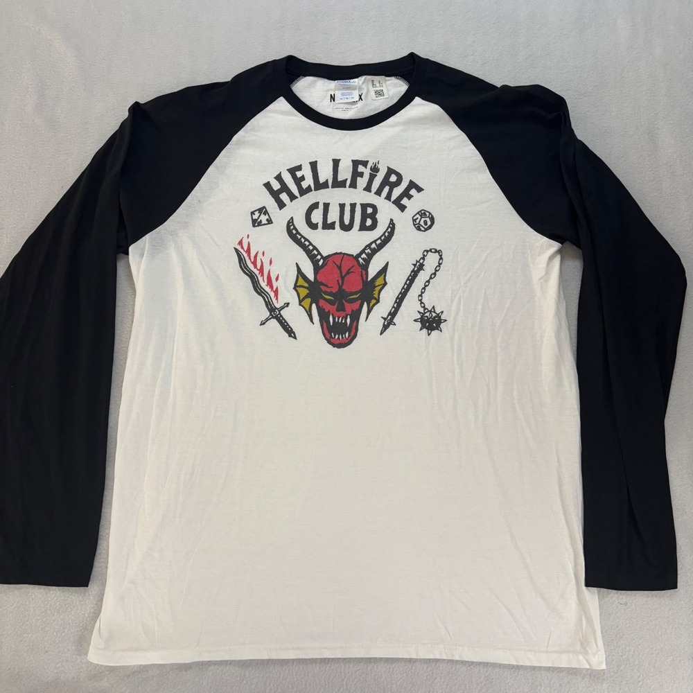 Stranger Things Hellfire Club Raglan Shirt Mens XL Port & Company Netflix Black